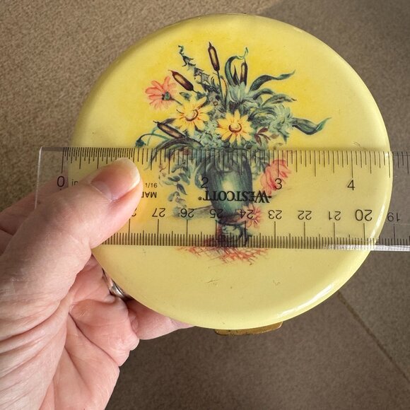 Vintage Compact - Picture 2 of 8